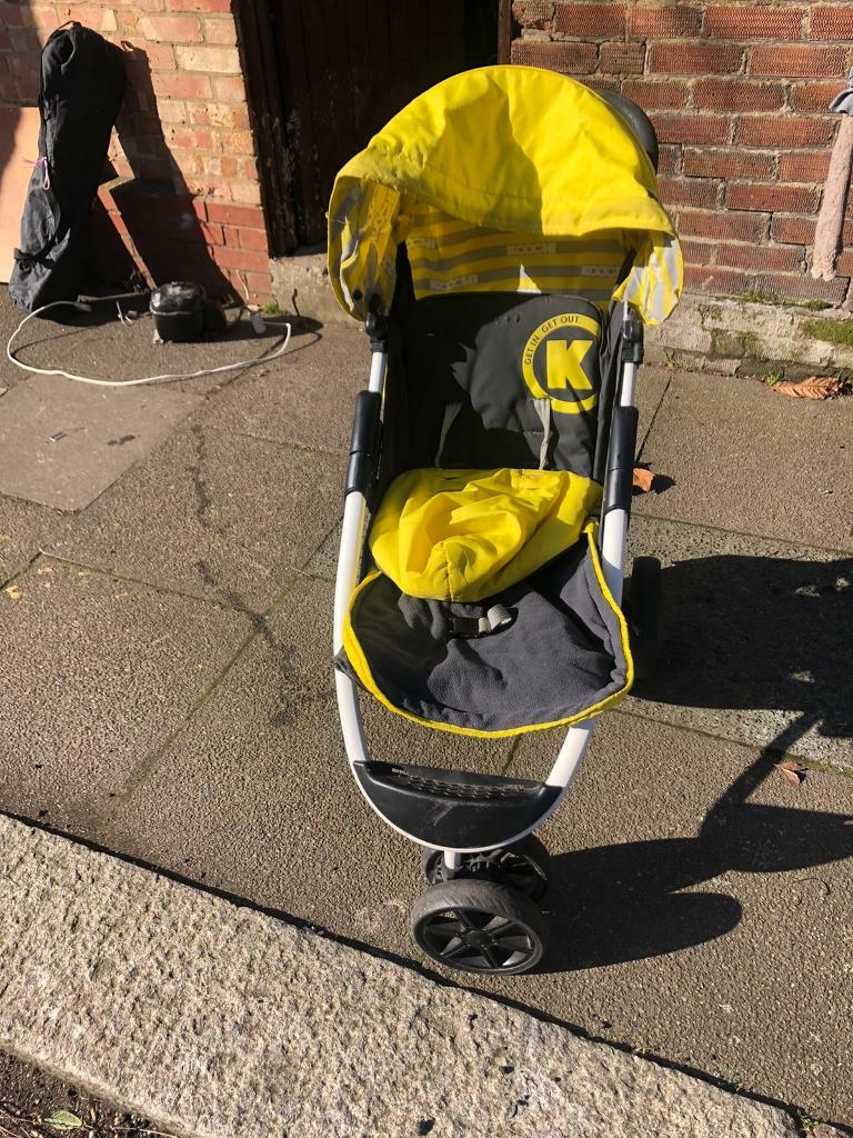 koochi pushchair